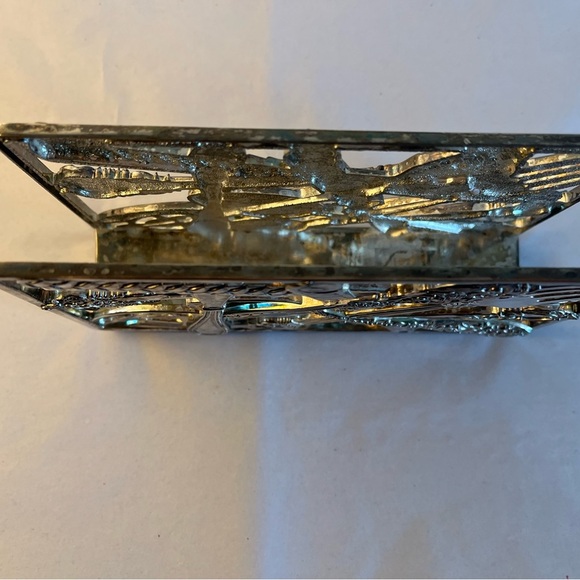 Silver Utensil Design Decorative napkin holder - Picture 6 of 8